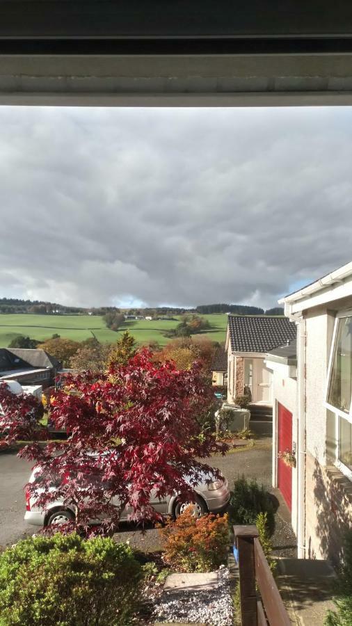 Ivybeth B&B Moffat Bagian luar foto