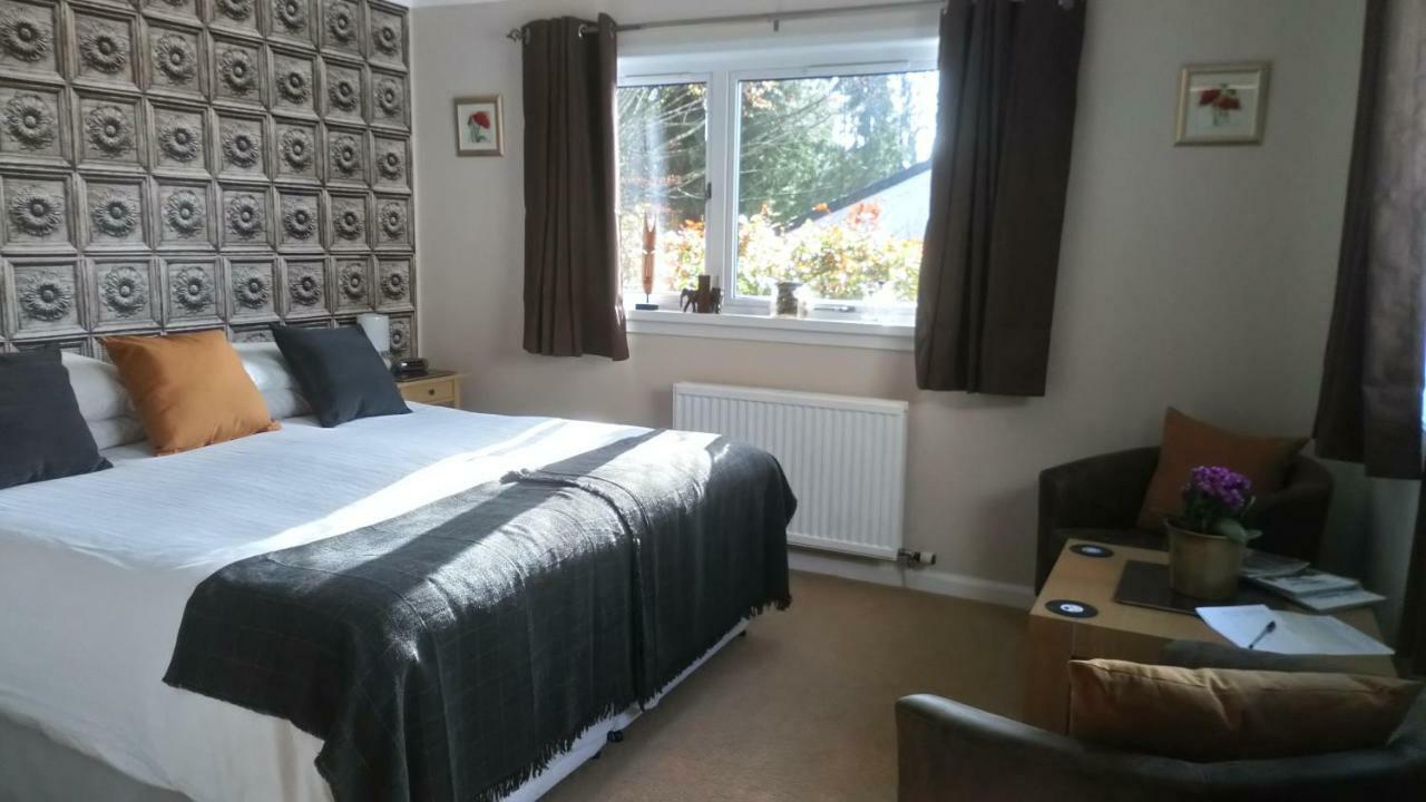 Ivybeth B&B Moffat Bagian luar foto